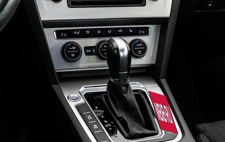 Volkswagen Passat B8 рестайлинг, 2016 год, 1 849 000 рублей, 18 фотография