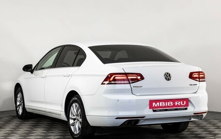 Volkswagen Passat B8 рестайлинг, 2016 год, 1 849 000 рублей, 11 фотография
