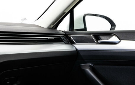 Volkswagen Passat B8 рестайлинг, 2016 год, 1 849 000 рублей, 19 фотография