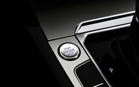 Volkswagen Passat B8 рестайлинг, 2016 год, 1 849 000 рублей, 23 фотография