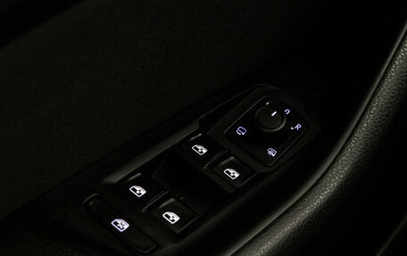 Volkswagen Passat B8 рестайлинг, 2016 год, 1 849 000 рублей, 24 фотография