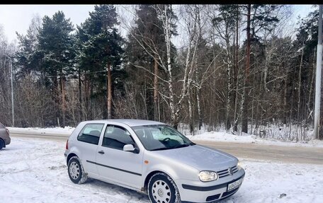 Volkswagen Golf IV, 1998 год, 550 000 рублей, 2 фотография