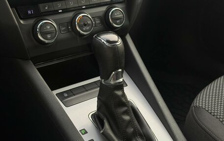 Skoda Octavia, 2014 год, 950 000 рублей, 24 фотография