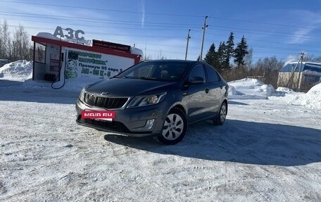 KIA Rio III рестайлинг, 2013 год, 687 000 рублей, 2 фотография