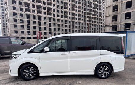 Honda Stepwgn IV, 2020 год, 2 350 000 рублей, 4 фотография