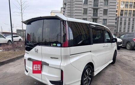 Honda Stepwgn IV, 2020 год, 2 350 000 рублей, 8 фотография