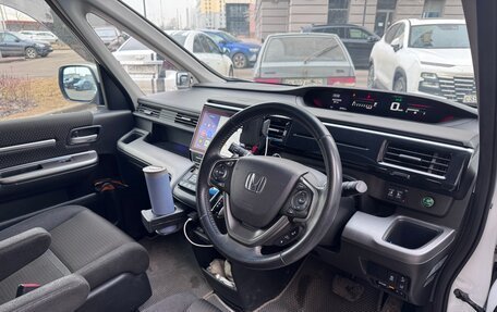 Honda Stepwgn IV, 2020 год, 2 350 000 рублей, 11 фотография