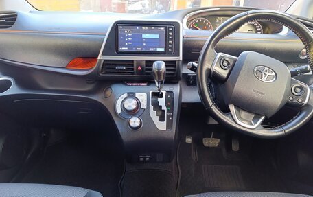 Toyota Sienta II, 2019 год, 1 450 000 рублей, 7 фотография