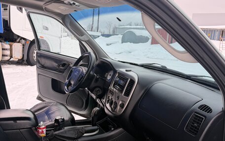 Ford Maverick, 2005 год, 500 000 рублей, 10 фотография