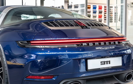 Porsche 911, 2025 год, 29 237 526 рублей, 18 фотография