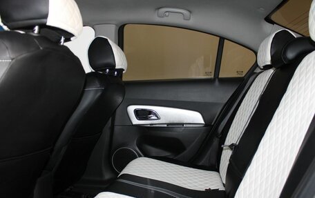 Chevrolet Cruze II, 2013 год, 899 900 рублей, 8 фотография