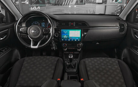 KIA Rio IV, 2017 год, 1 049 000 рублей, 8 фотография