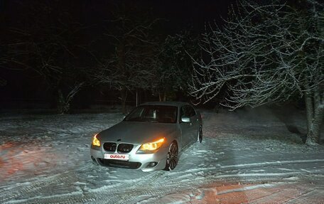 BMW 5 серия, 2004 год, 990 000 рублей, 2 фотография