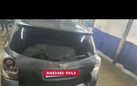 Toyota Verso I, 2010 год, 550 000 рублей, 4 фотография