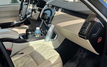 Land Rover Range Rover IV рестайлинг, 2016 год, 6 900 000 рублей, 4 фотография