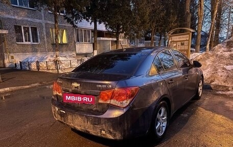Chevrolet Cruze II, 2010 год, 409 000 рублей, 2 фотография