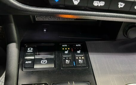 Lexus RX IV рестайлинг, 2018 год, 4 540 000 рублей, 29 фотография