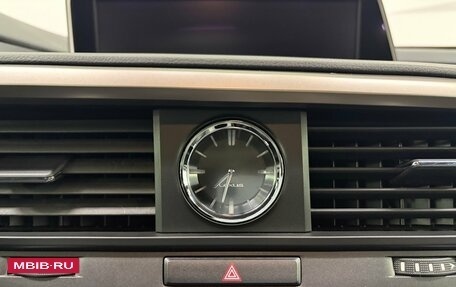 Lexus RX IV рестайлинг, 2018 год, 4 540 000 рублей, 27 фотография