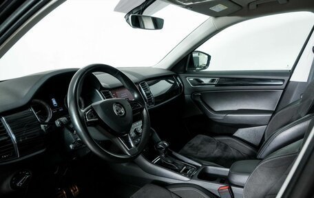 Skoda Kodiaq I, 2017 год, 2 640 000 рублей, 5 фотография