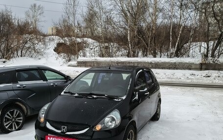 Honda Jazz I рестайлинг, 2005 год, 540 000 рублей, 1 фотография