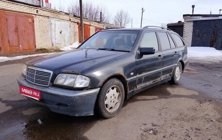 Mercedes-Benz C-Класс, 1997 год, 120 000 рублей, 1 фотография