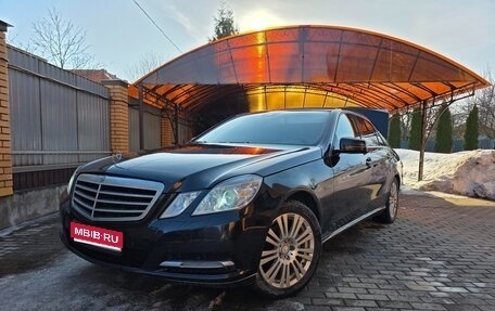 Mercedes-Benz E-Класс, 2012 год, 1 230 000 рублей, 1 фотография