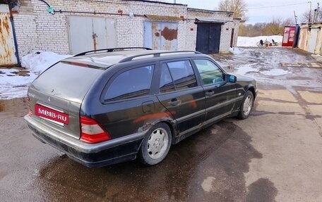 Mercedes-Benz C-Класс, 1997 год, 120 000 рублей, 3 фотография