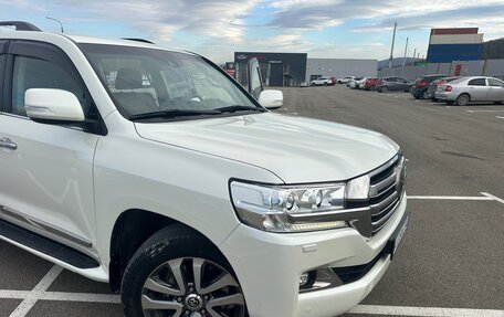 Toyota Land Cruiser 200, 2019 год, 4 400 000 рублей, 5 фотография