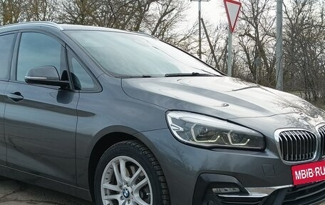 BMW 2 серия Grand Tourer F46 рестайлинг, 2018 год, 2 500 000 рублей, 2 фотография