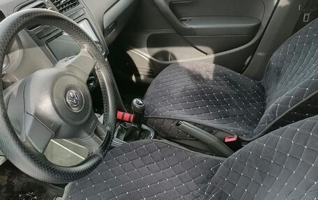 Volkswagen Polo VI (EU Market), 2012 год, 600 000 рублей, 6 фотография