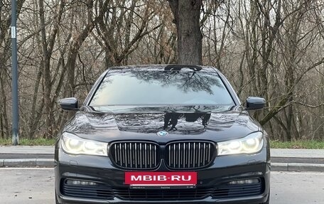 BMW 7 серия, 2016 год, 2 940 000 рублей, 6 фотография