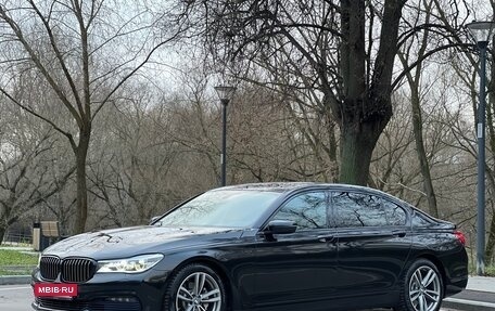 BMW 7 серия, 2016 год, 2 940 000 рублей, 2 фотография