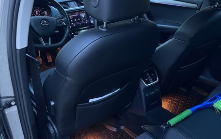 Skoda Octavia, 2019 год, 1 999 000 рублей, 11 фотография