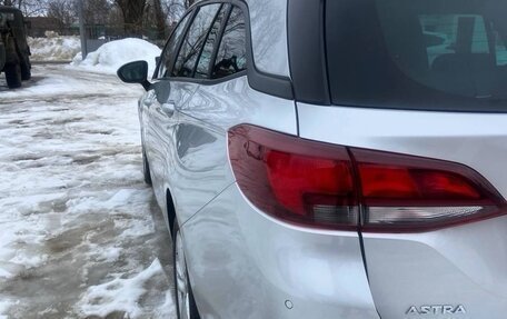 Opel Astra K, 2020 год, 1 400 000 рублей, 5 фотография