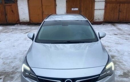 Opel Astra K, 2020 год, 1 400 000 рублей, 2 фотография