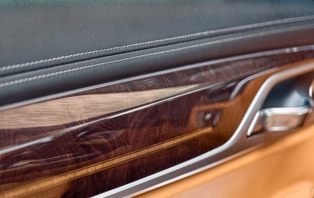 BMW 7 серия, 2016 год, 4 070 000 рублей, 22 фотография