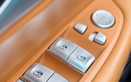 BMW 7 серия, 2016 год, 4 070 000 рублей, 28 фотография