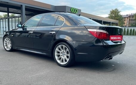 BMW 5 серия, 2009 год, 1 600 000 рублей, 4 фотография