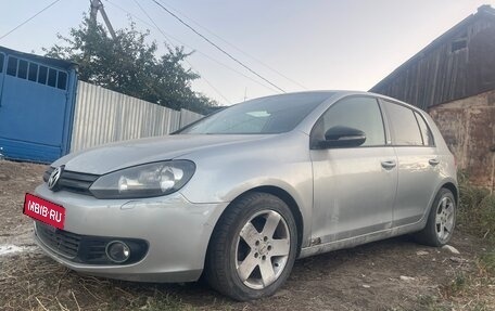 Volkswagen Golf VI, 2011 год, 350 000 рублей, 2 фотография