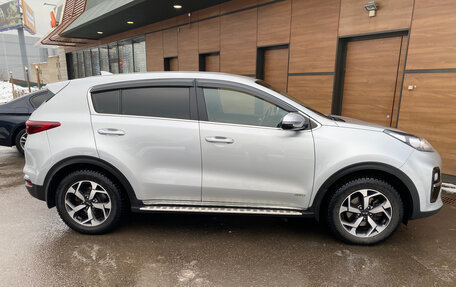 KIA Sportage IV рестайлинг, 2018 год, 2 140 000 рублей, 10 фотография