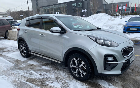 KIA Sportage IV рестайлинг, 2018 год, 2 140 000 рублей, 2 фотография