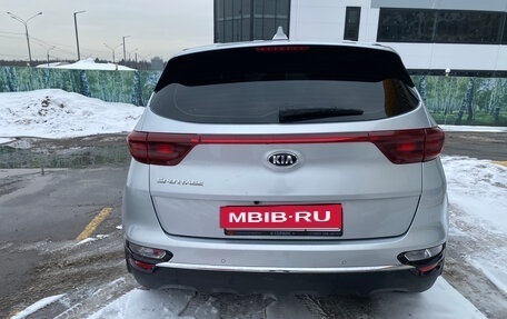 KIA Sportage IV рестайлинг, 2018 год, 2 140 000 рублей, 3 фотография