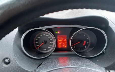 Mitsubishi Outlander III рестайлинг 3, 2008 год, 800 000 рублей, 6 фотография