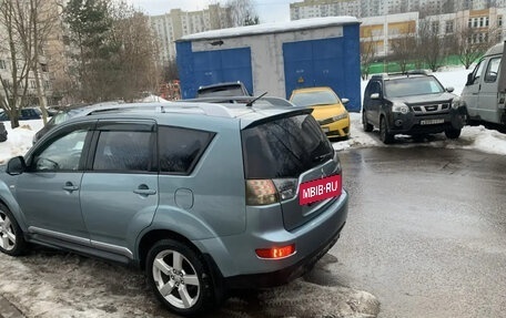 Mitsubishi Outlander III рестайлинг 3, 2008 год, 800 000 рублей, 3 фотография