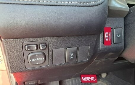 Toyota RAV4, 2013 год, 1 770 000 рублей, 14 фотография