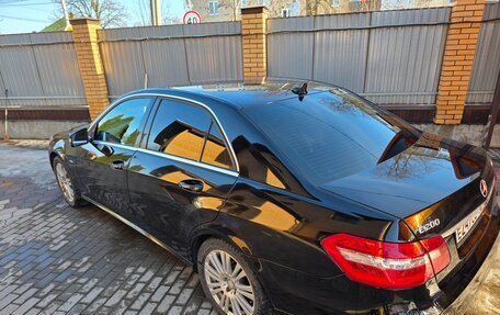 Mercedes-Benz E-Класс, 2012 год, 1 230 000 рублей, 7 фотография