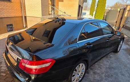 Mercedes-Benz E-Класс, 2012 год, 1 230 000 рублей, 10 фотография