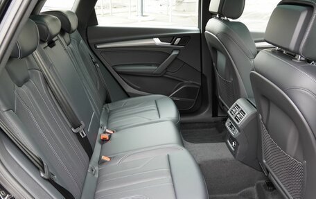 Audi Q5, 2025 год, 5 990 000 рублей, 28 фотография