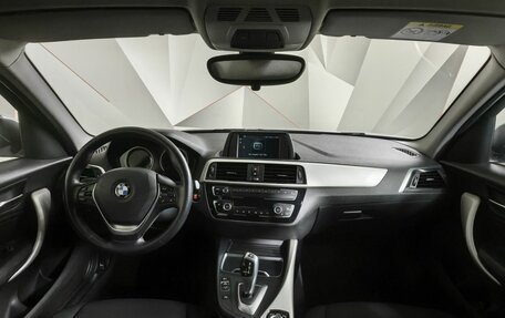 BMW 1 серия, 2017 год, 1 550 000 рублей, 11 фотография