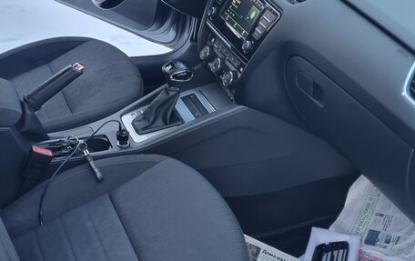 Skoda Octavia, 2015 год, 1 600 000 рублей, 8 фотография